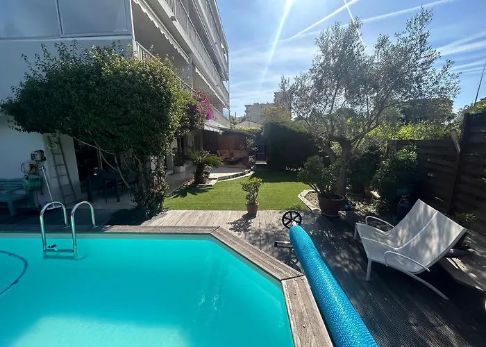 2 Pieces A Avec Piscine *